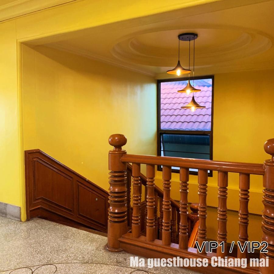 Ma Guesthouse Чиангмай Екстериор снимка