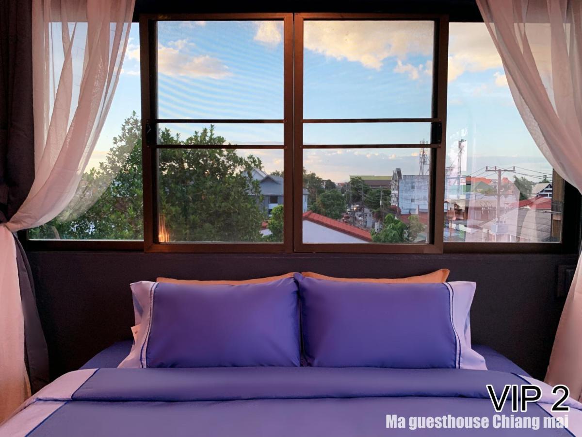 Ma Guesthouse Чиангмай Екстериор снимка