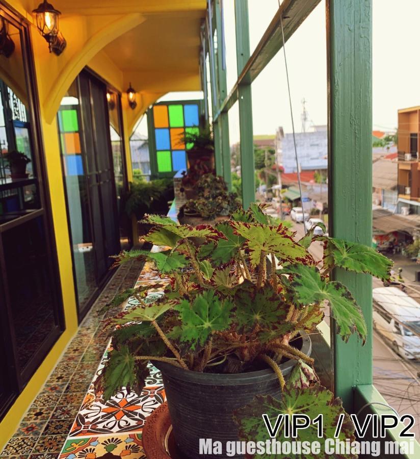 Ma Guesthouse Чиангмай Екстериор снимка