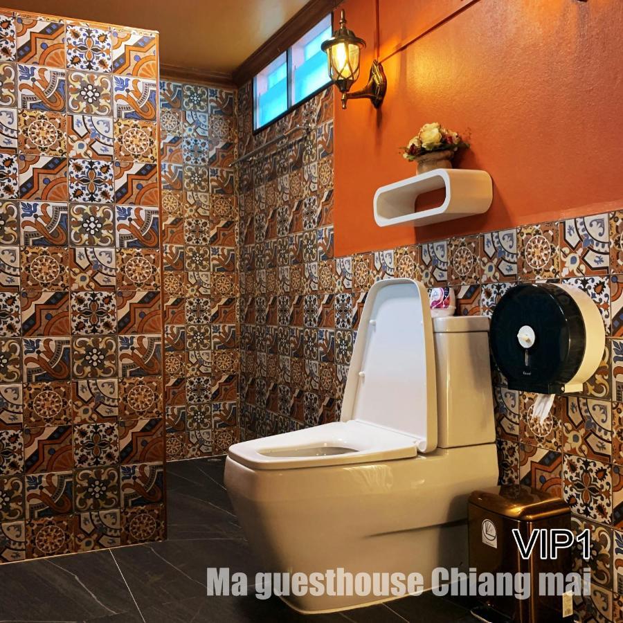 Ma Guesthouse Чиангмай Екстериор снимка