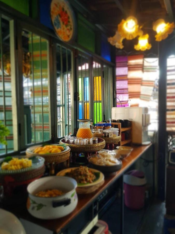 Ma Guesthouse Чиангмай Екстериор снимка