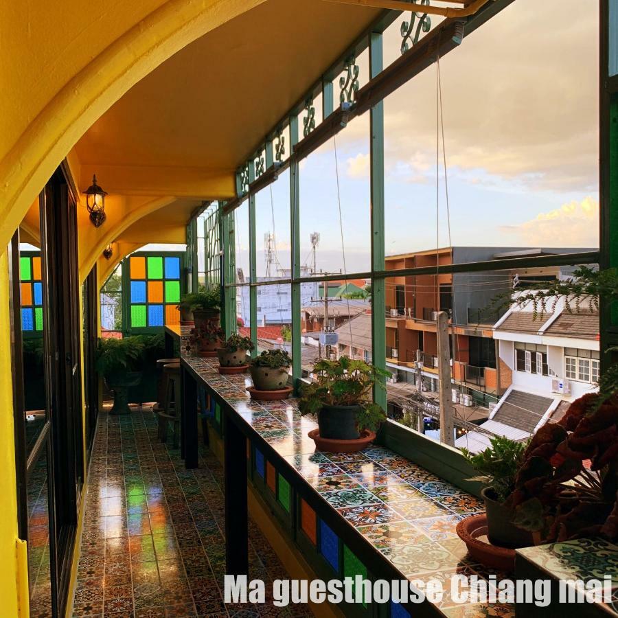 Ma Guesthouse Чиангмай Стая снимка
